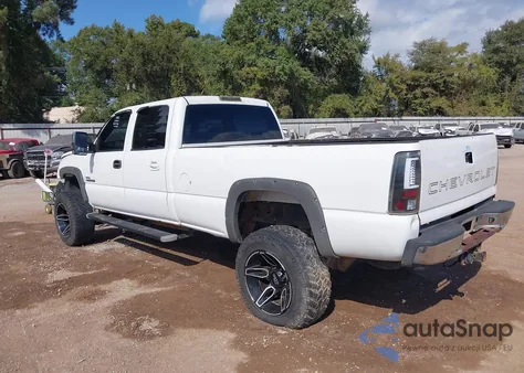 2007 Chevrolet Silverado 2500Hd Classic Work Truck z USA, uszkodzony, nr VIN 1GCHC23D97F182244